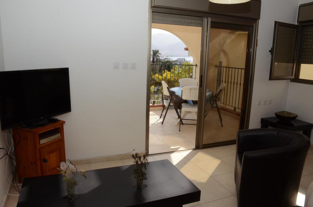 Michelle'S Apartment Eilat Exterior photo